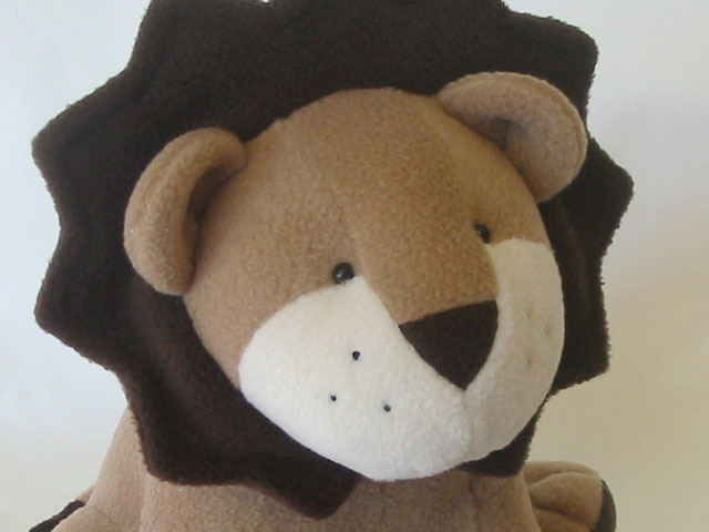 Larry the Lion INSTANT DOWNLOAD