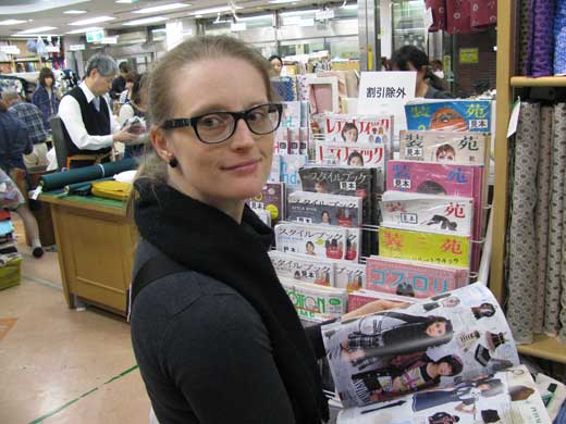 Fabric shopping tour guide - Japan