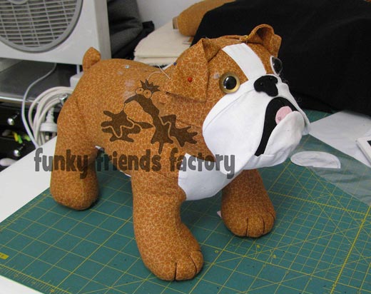 Pauline McArthur Bulldog pattern FB teaser