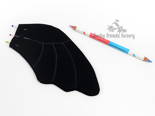 11bTopstitch-wing