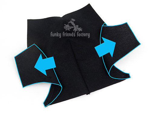 13b.Finger-press-leg-gusset-seam