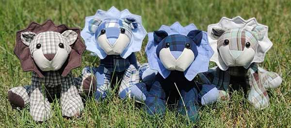 Keepsake toy lions sewn by KarrolM