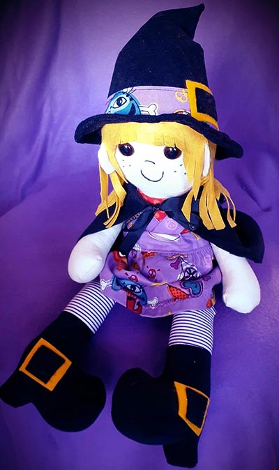 Halloween sewing projects - witch pattern sewn by Janet-O'Neil-Conlon