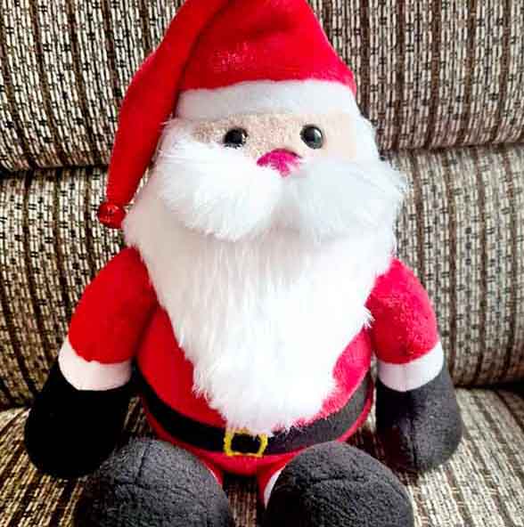 Lots of cute hand sewn Christmas Toys to inspire YOU!