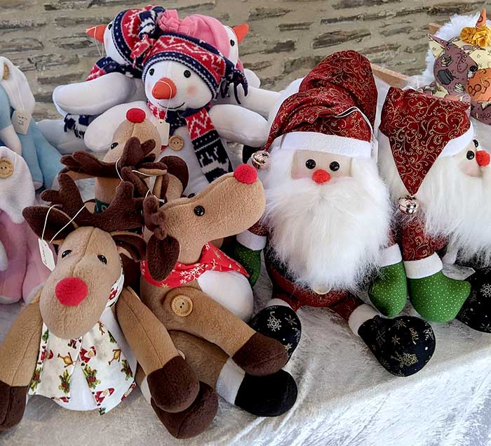 Santa-Reindeer-snowman-Jan-janners-Robertson-
