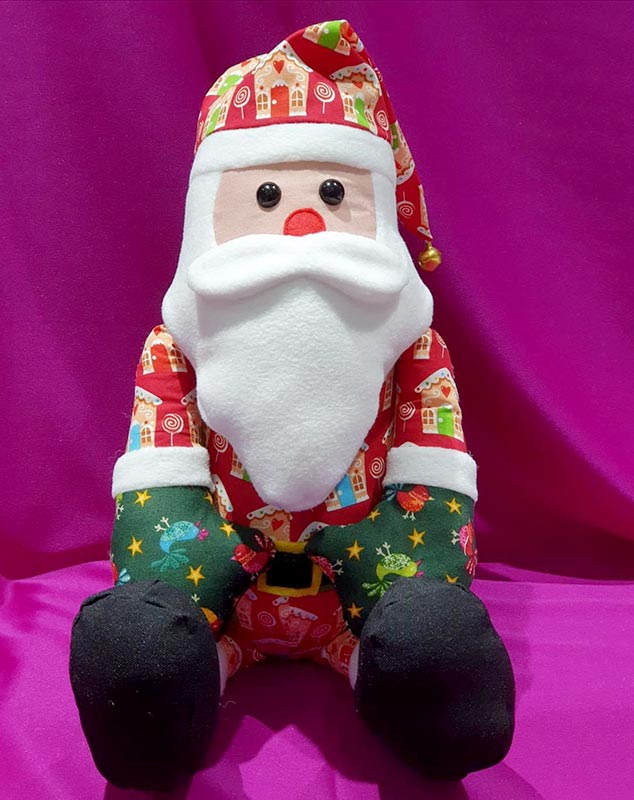 Santa-sewn-by-fabulous-fabric-things