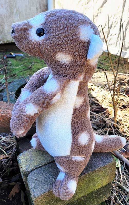 Mango-Meerkat-sewn-by-Judie-Flower