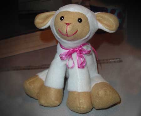 sheep stuffed animal pattern free