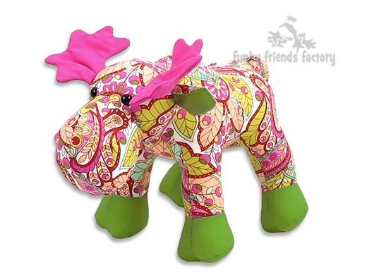 moose stuffed animal sewing pattern